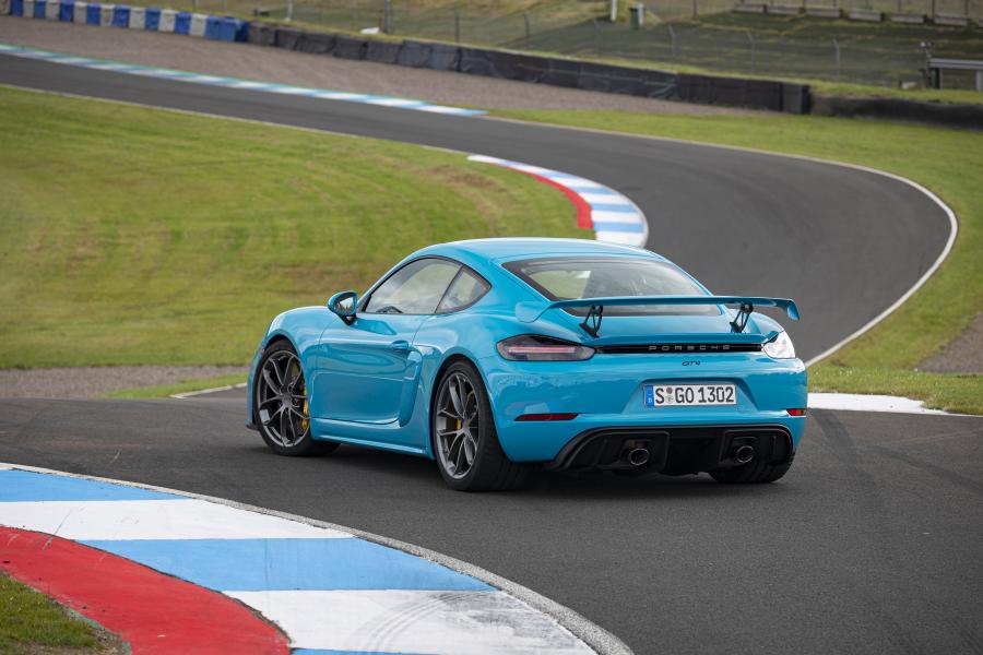  Porsche 718 Cayman GT4 (982C) 2019 года  (WW) (фото 49 из 190)